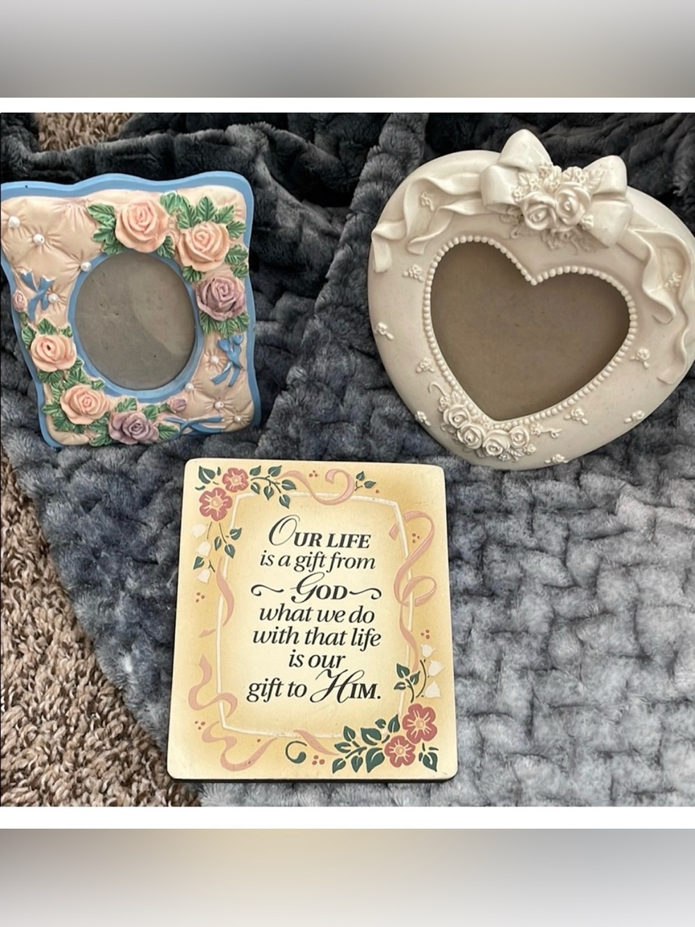 3PC SET Floral and Heart Ceramic Photo Frame Set & Serenity Excellent Condition